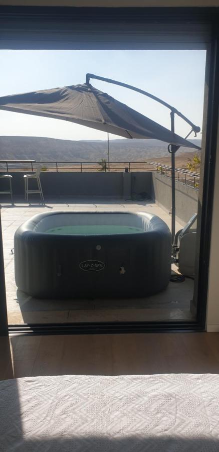 Villa נס הבריאה Midreshet Ben Gurion Esterno foto